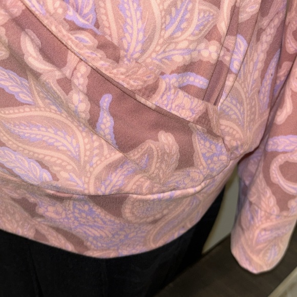 LulaRoe top - Picture 5 of 7